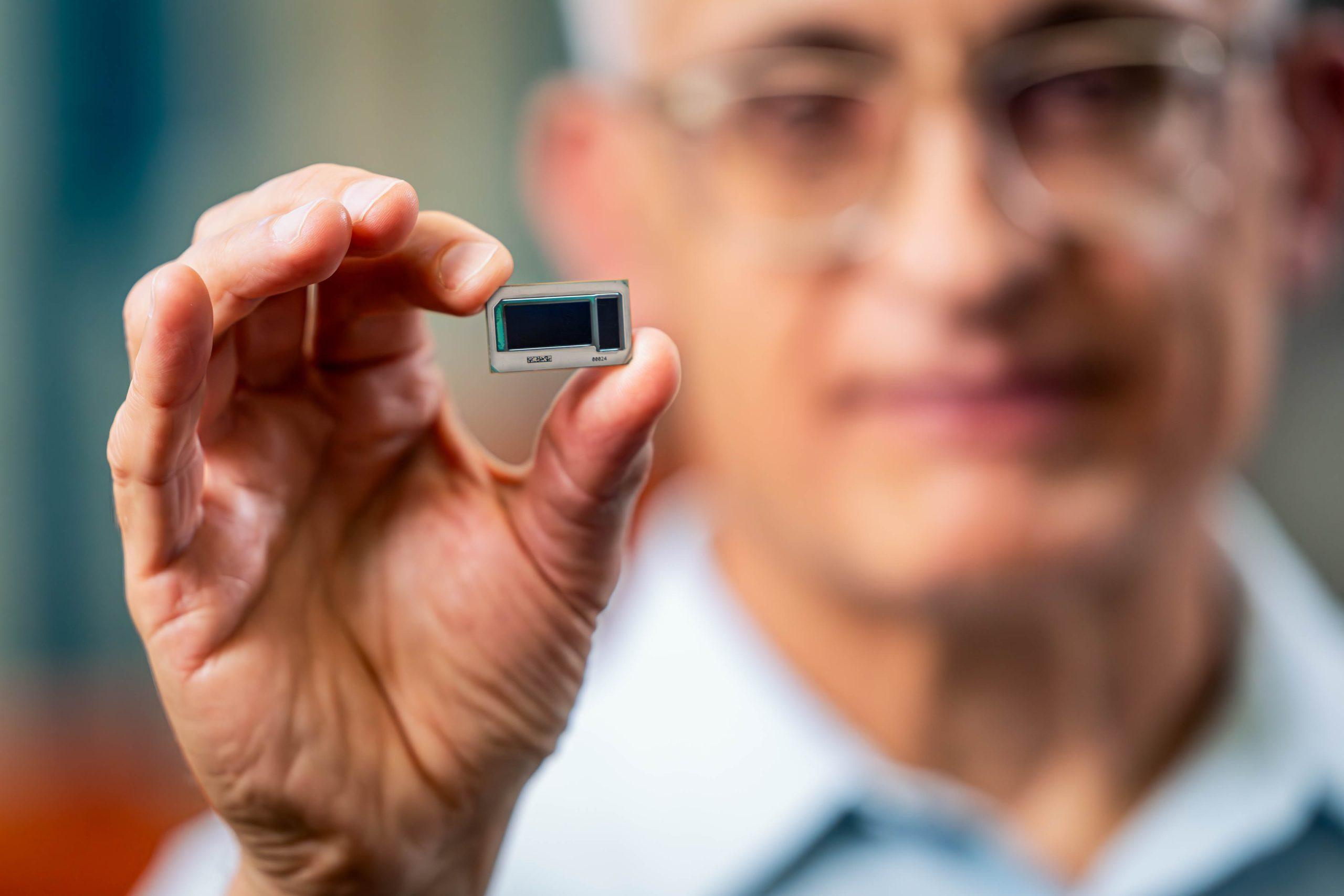 Intel Glass Substrate და AI ჩიპების არქიტექტურა
