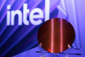 AMD-მ „მონსტრი“ ჩიპი გამოუშვა, თუმცა Intel-მა უფრო დიდი სიურპრიზი მოგვიმზადა
