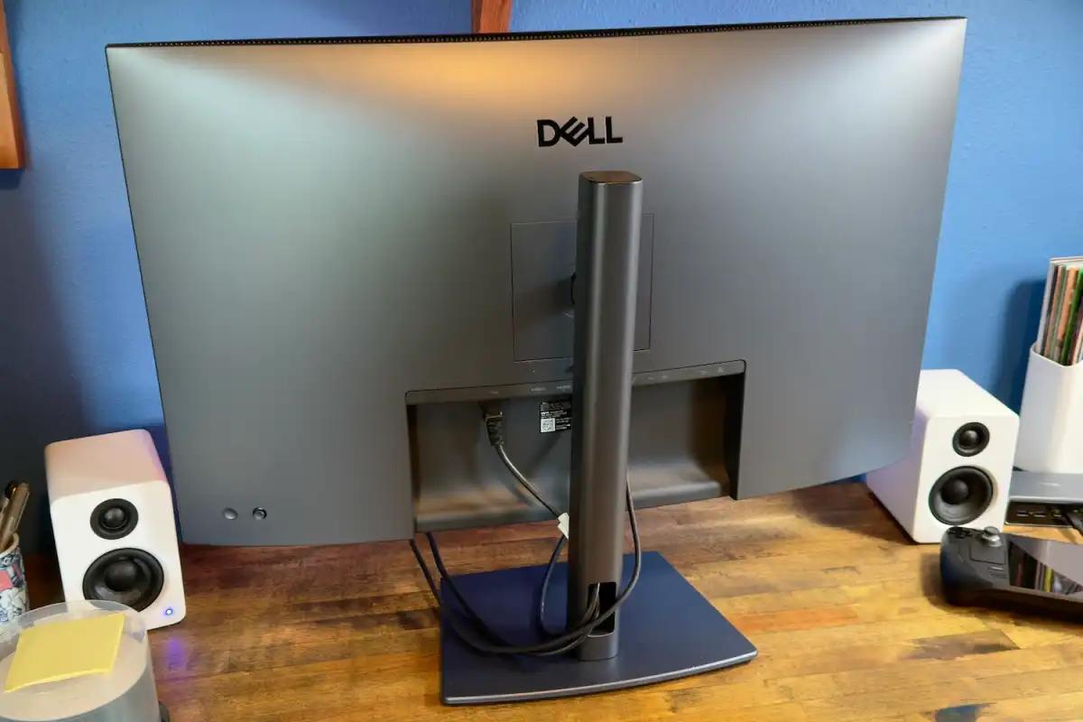 Dell Ultrasharp U3226Q კავშირის პორტები
