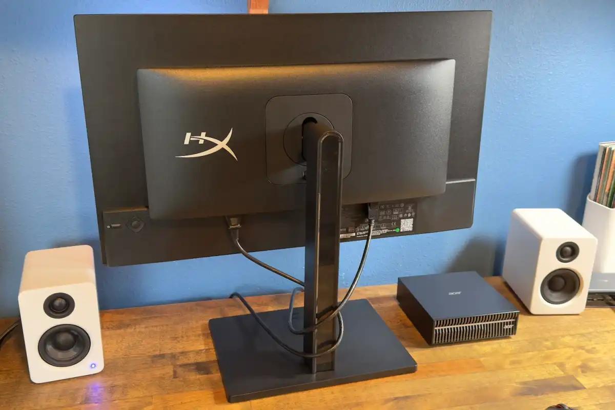 HyperX Omen OLED 27q უკანა პანელი